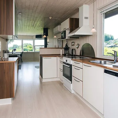 6 Person In Aabenraa-by Traum Nyaraló