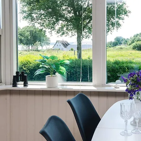 6 Person In Aabenraa-by Traum Nyaraló *