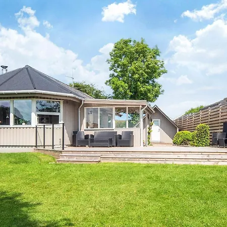 Nyaraló 6 Person In Aabenraa-by Traum